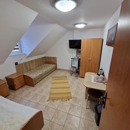 Penzion Solna Jaskyna Turčianske Teplice エクステリア 写真