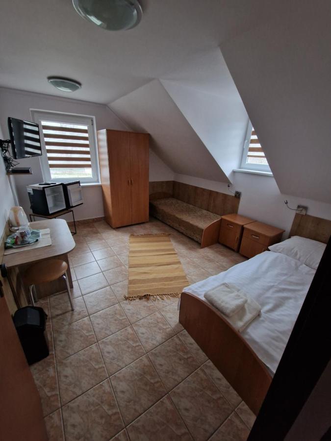 Penzion Solna Jaskyna Turčianske Teplice エクステリア 写真