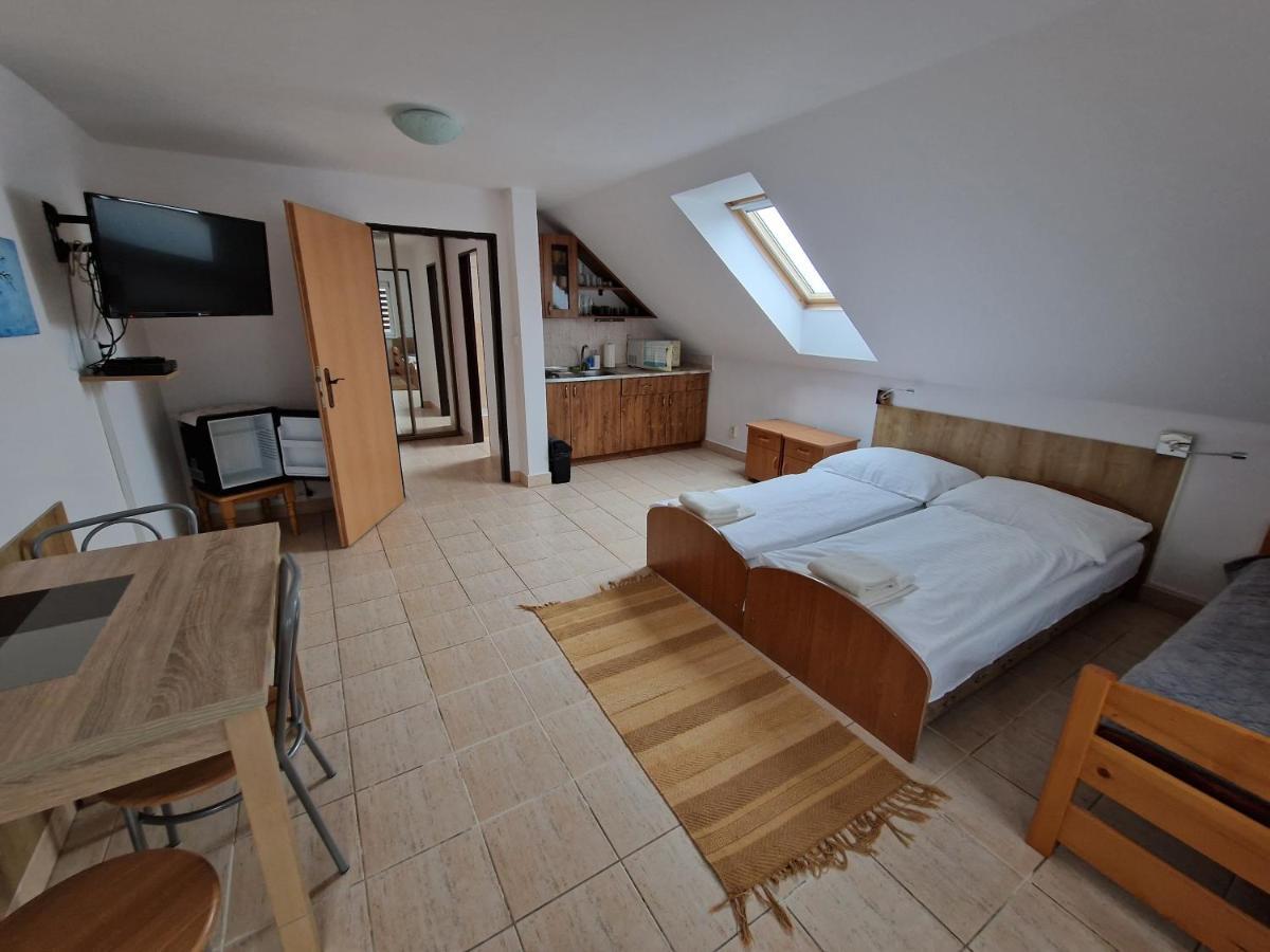 Penzion Solna Jaskyna Turčianske Teplice エクステリア 写真